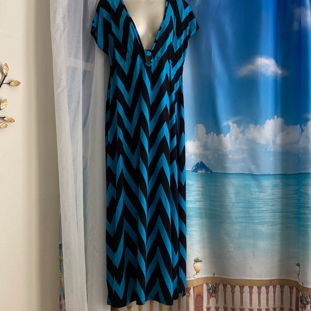 SPAGGIO DOLCE Blue Black,Leisure or cover  dress,turquoise/black chevron stripes